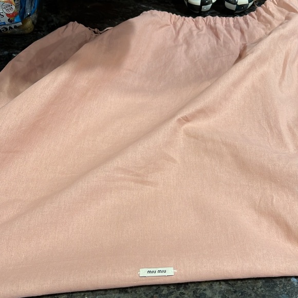 Authentic Miu Miu handbag with removable shoulder strap - Picture 6 of 12